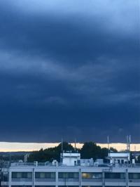 s-黒い雲-2.jpg